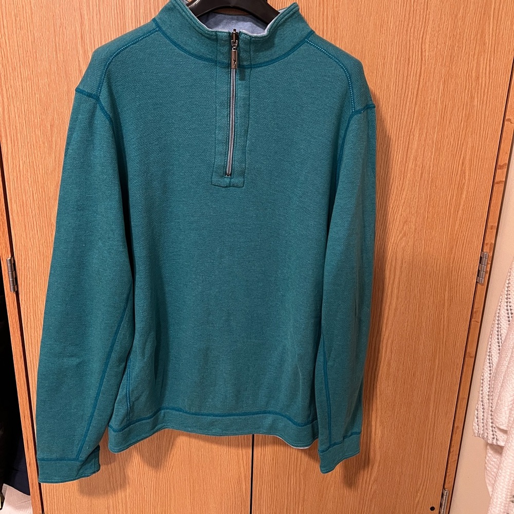 Men’s Medium Tommy Bahama Reversible Quarter Zip
